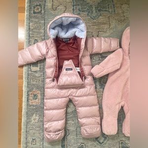 NWOT Patagonia Infant Hi-Loft Down Bunting